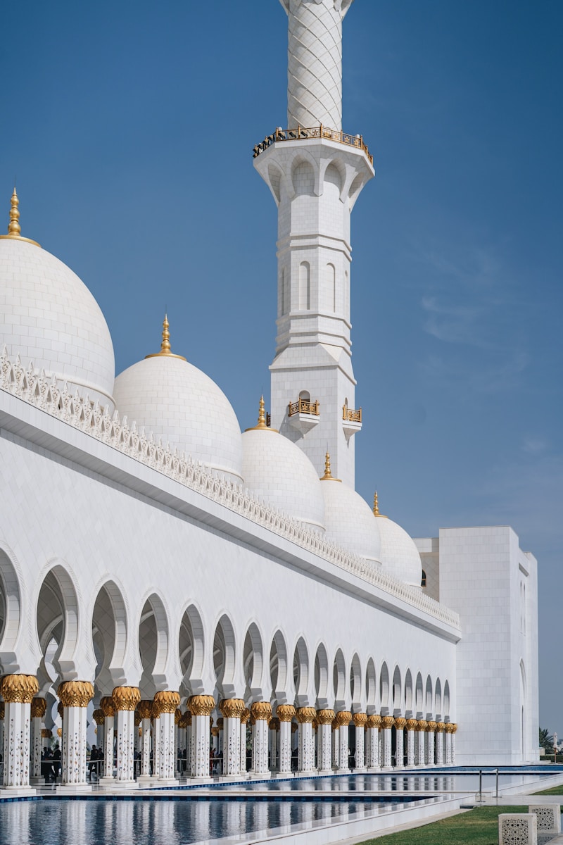 Islamic Mortgages in the UAE: How They Work and Are They Right for You?